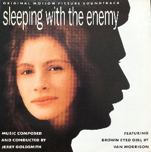 SLEEPING WITH THE ENEMY - OST (&quot;Jerry Goldsmith [Import] Julia Roberts&quot;) 해설지
