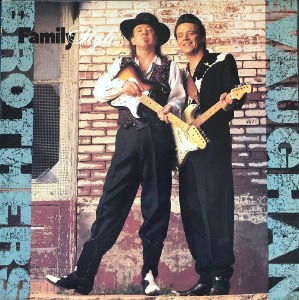 STEVIE RAY VAUGHAN - VAUGHAN BROTHERS FAMILY STYLE