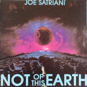Joe Satriani - Not Of This Earth (준라이센스)