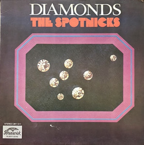 SPOTNICKS - Diamonds