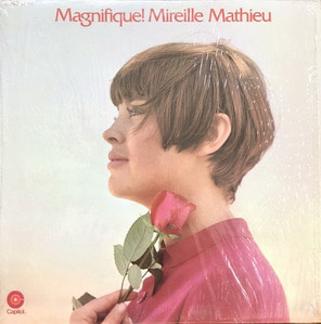 MIREILLE MATHIEU - Magnifique !