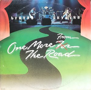 LYNYRD SKYNYRD - One More From The Road (&quot;1976 US  MCA  MCA2-6001 / 2LP&quot;)